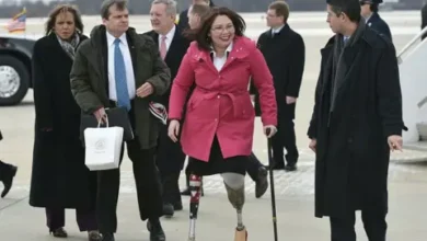 Tammy Duckworth: A Trailblazing Leader in American Politics